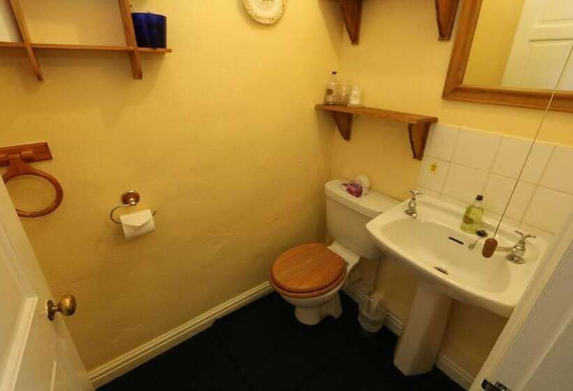 ベッドアンドブレックファースト Ternhill Farm House