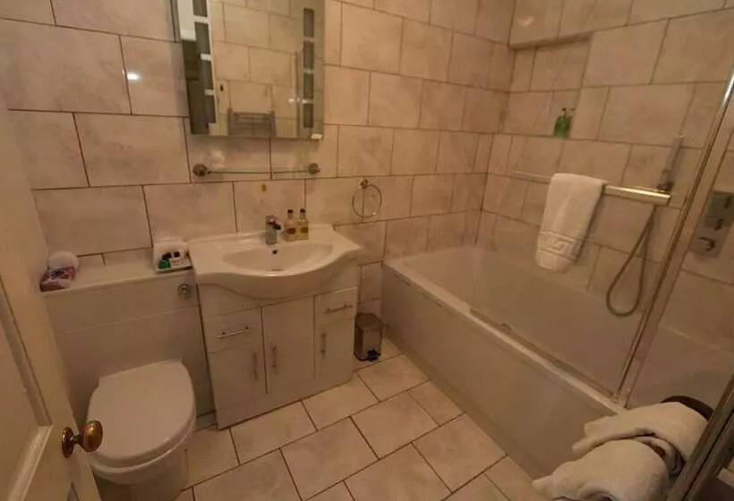 Aamiaismajoitus (B&B) Ternhill Farm House