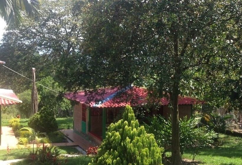 Hostal Campestre El Tesorito