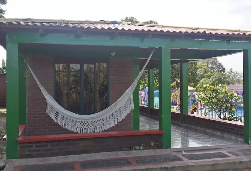 Hostal Campestre El Tesorito