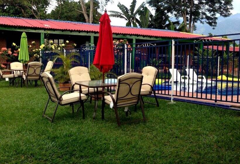 Hostal Campestre El Tesorito