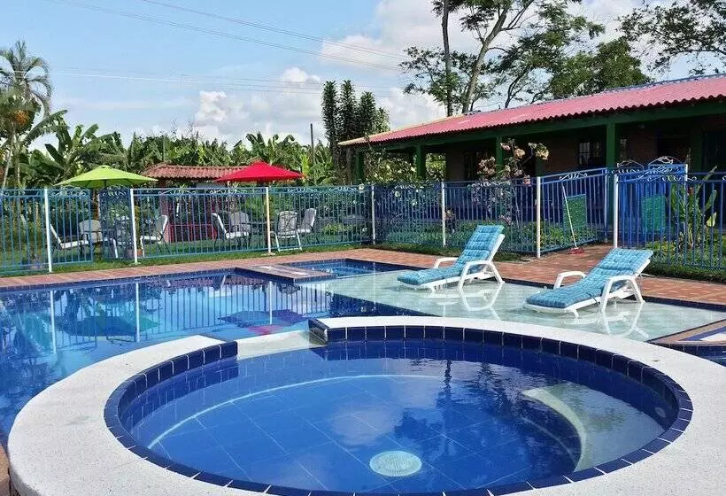 Hostal Campestre El Tesorito