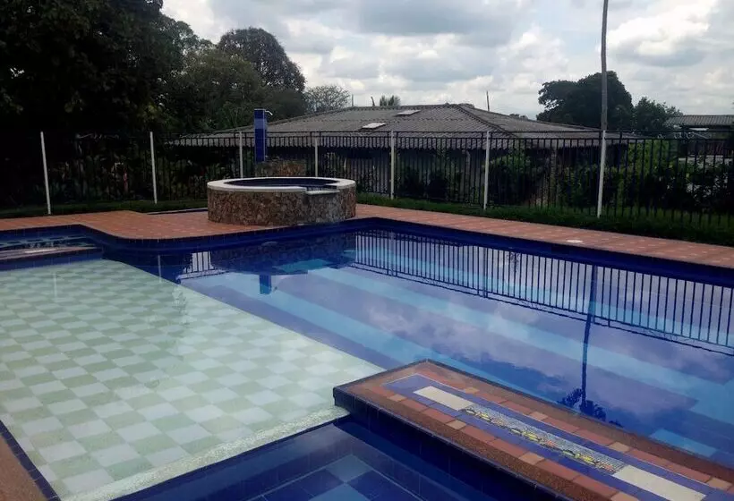 Hostal Campestre El Tesorito