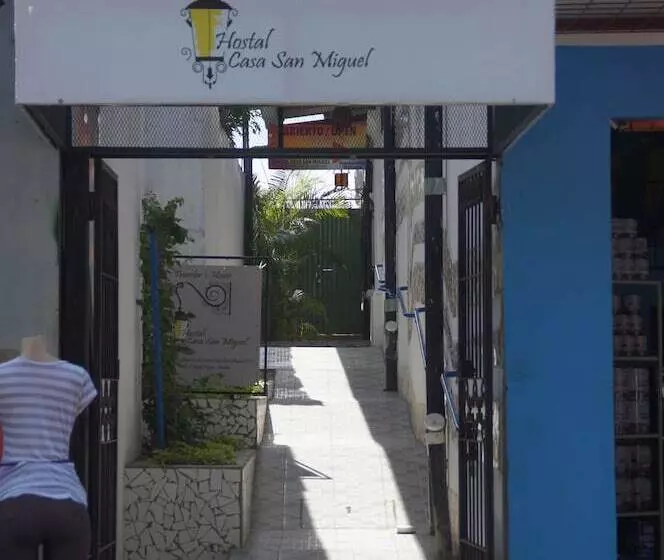 Hostal Casa San Miguel Traveler S House