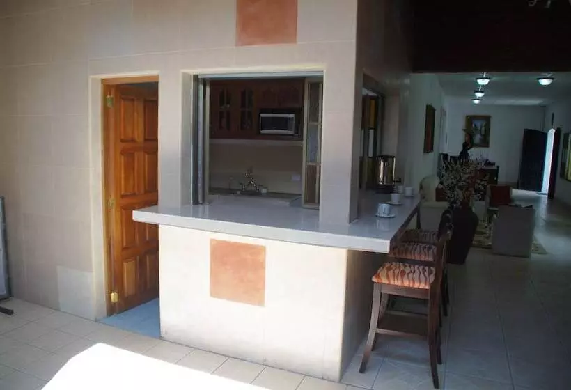 Hostal Casa San Miguel Traveler S House