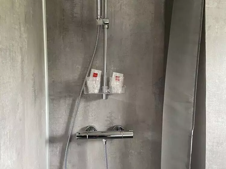 簡易ホテル Veggli Vertshus