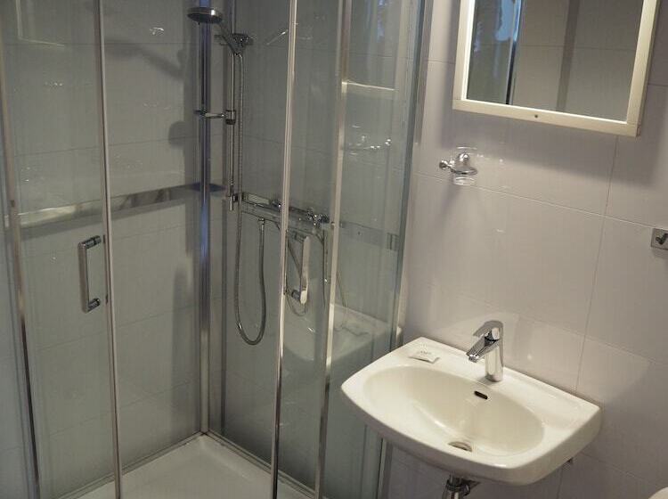 فندق فئة نجمة واحدة Veggli Vertshus