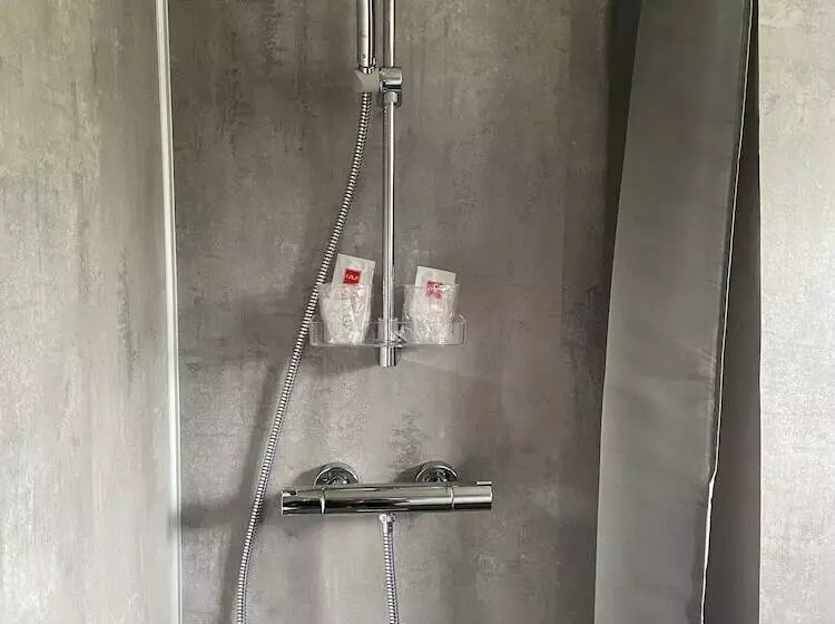 簡易ホテル Veggli Vertshus