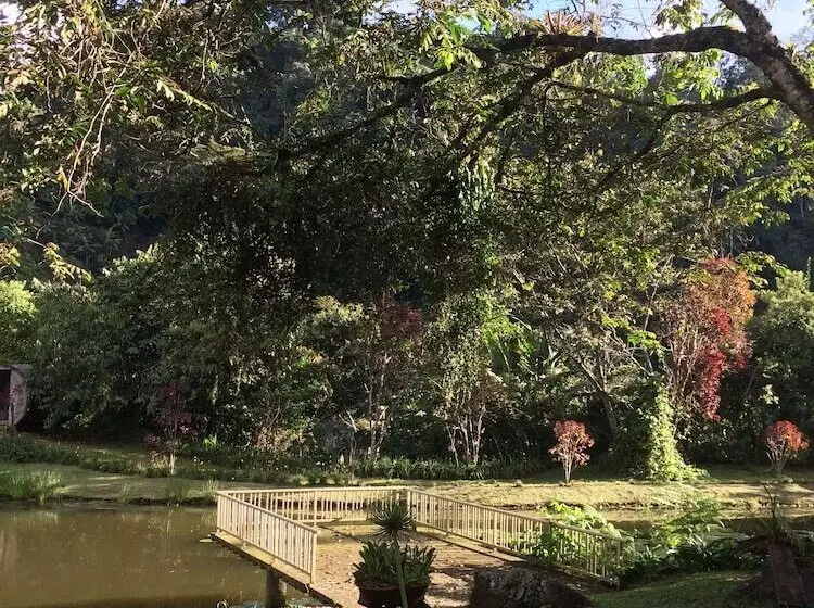 هتل Charco Corazón