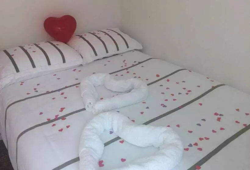 هتل Charco Corazón