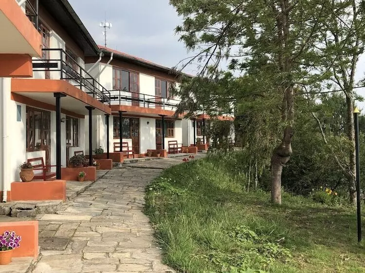 هتل Charikot Panorama Resort