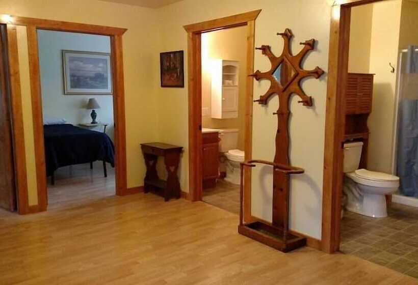 酒店 D S Base Camp