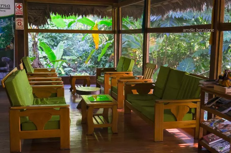 ホテル Ecolucerna Lodge Tambopata