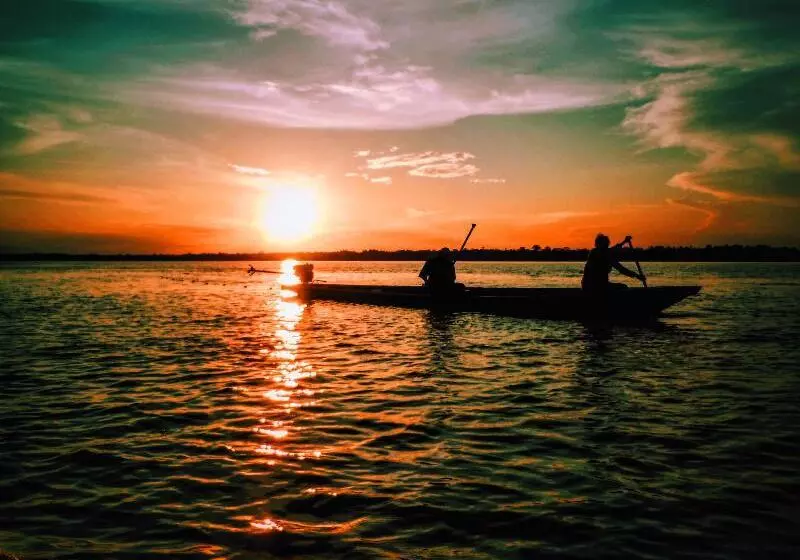 ホテル Ecolucerna Lodge Tambopata