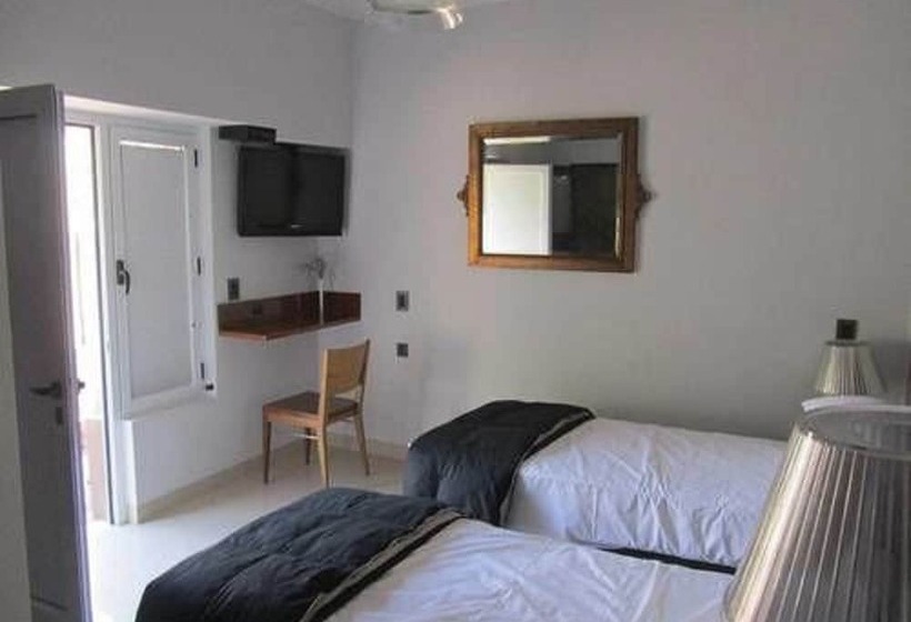 هتل Eze Inn Boutique