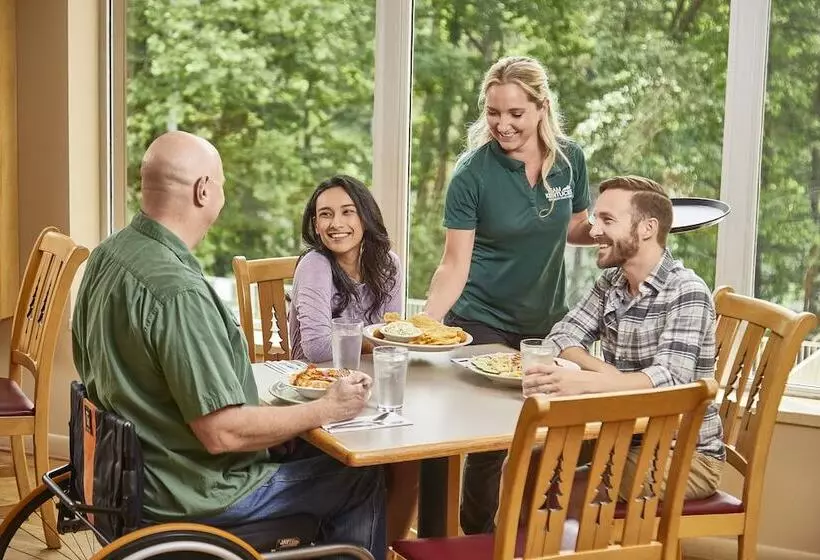 Hotelli Greenbo Lake State Resort Park