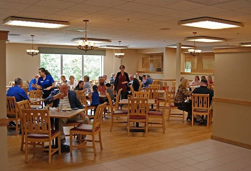 فندق Greenbo Lake State Resort Park