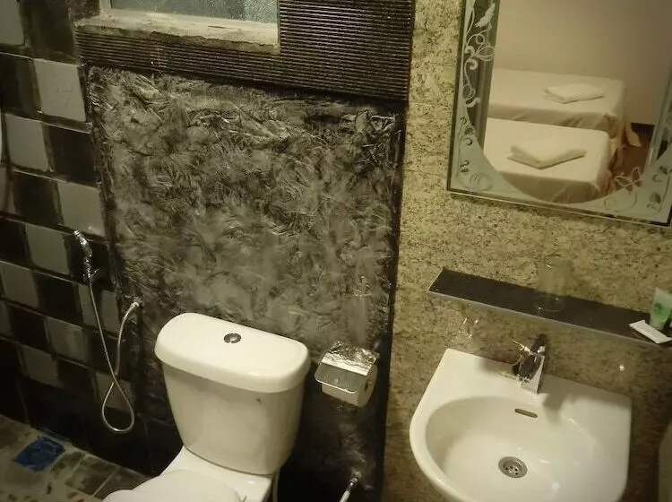 Hotelli Kukup Golf Resort