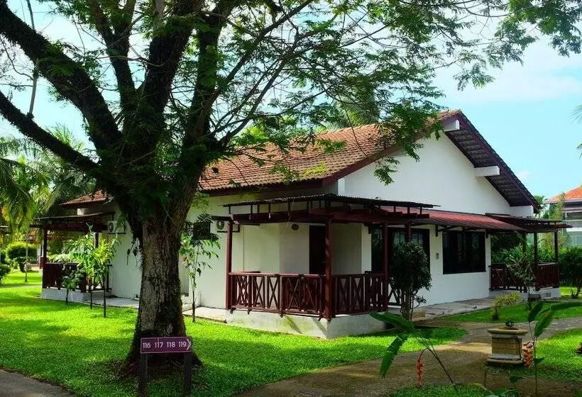 Hotelli Kukup Golf Resort