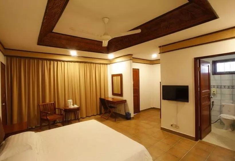 Hotelli Kukup Golf Resort