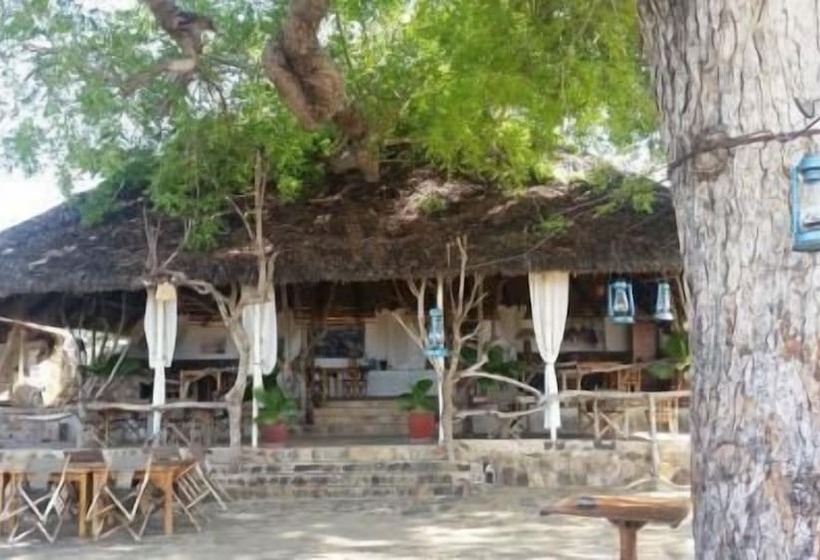 호텔 Mikumi Wildlife Camp