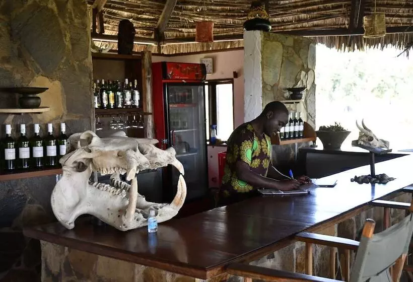 Hotelli Mikumi Wildlife Camp