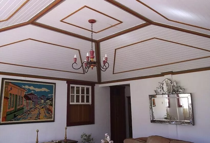 Hotelli Pousada Padre Toledo