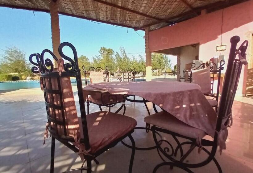 هتل Royal Malango