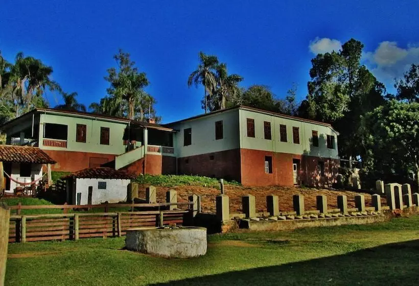 Maaseutuhotelli Fazenda Da Roseta