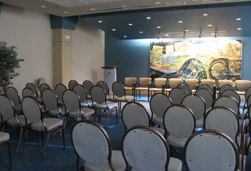 Отель Université De Moncton