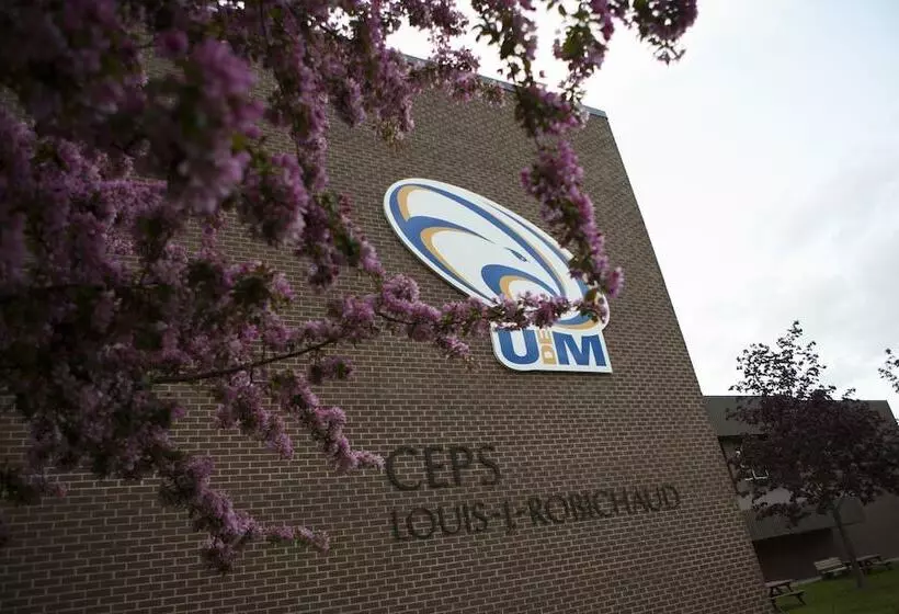 Hotelli Université De Moncton