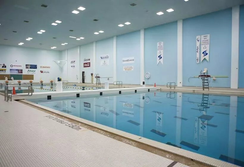 Hotelli Université De Moncton