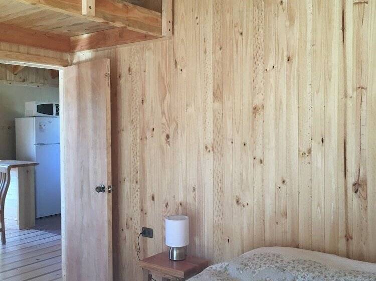 Los Quenes River Lodge