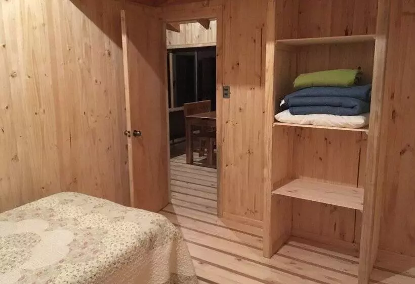 Los Quenes River Lodge