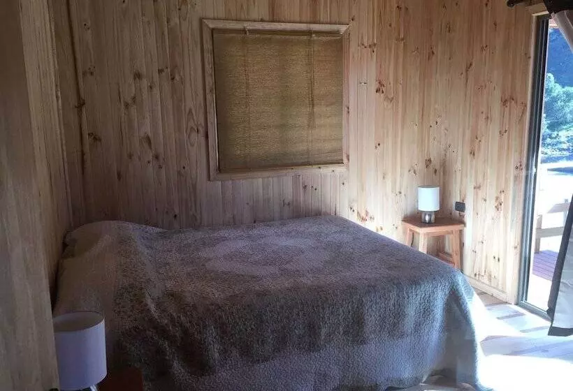 Los Quenes River Lodge