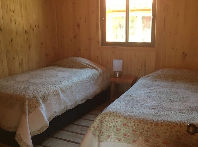 Los Quenes River Lodge