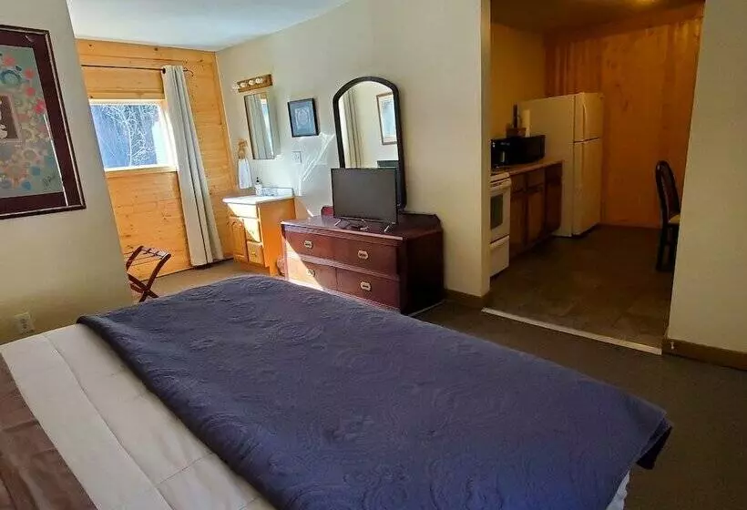 Motelli Kenosha Lodge