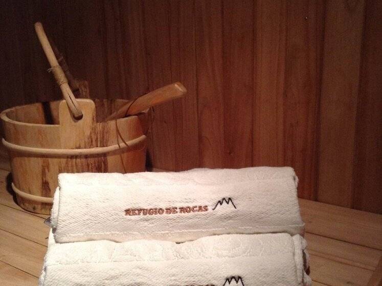 بنسيون Hosteria Refugio De Rocas