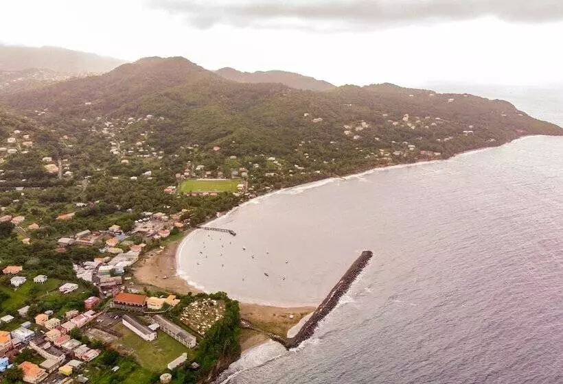 پانسیون North Bay Inn