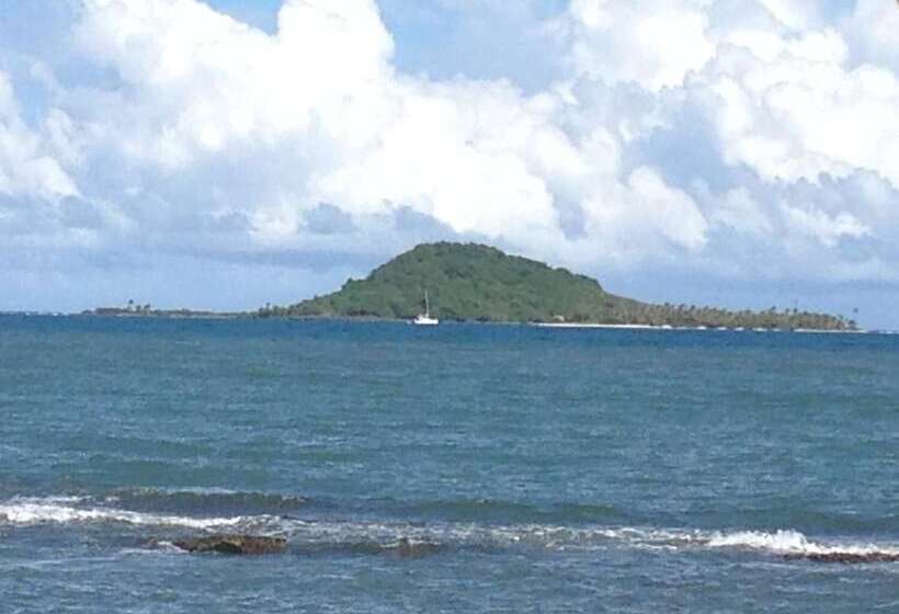 پانسیون North Bay Inn