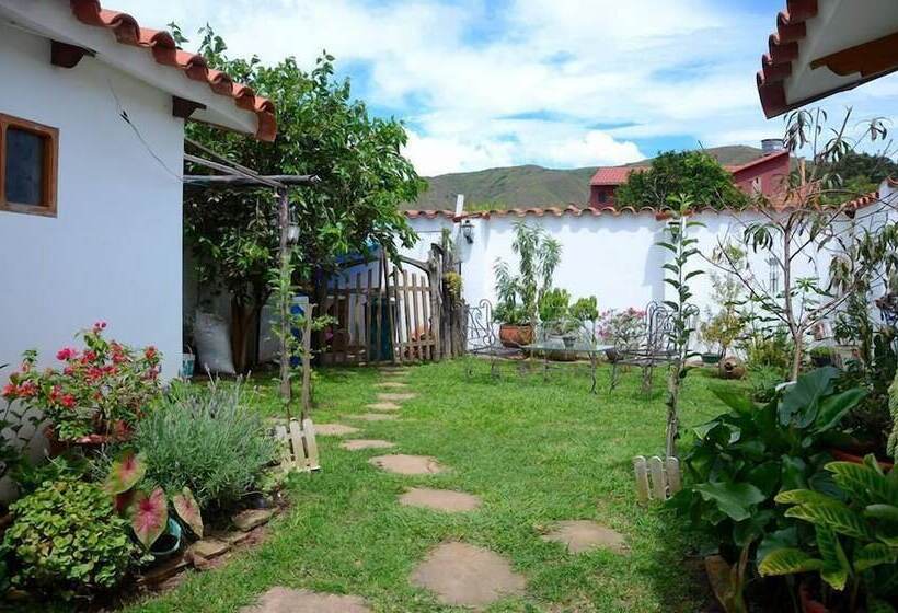 پانسیون Posada Guasu