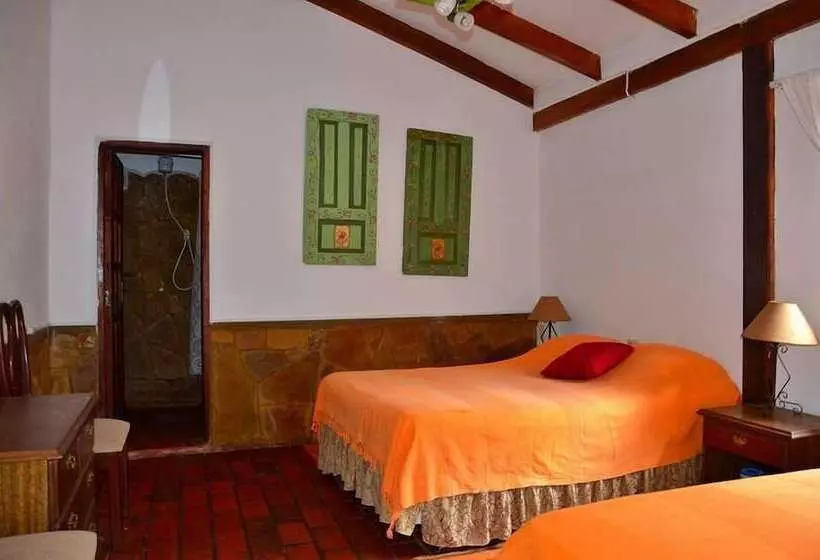 پانسیون Posada Guasu