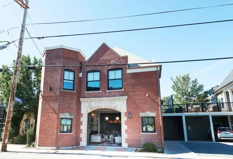 Majatalo The Firehouse