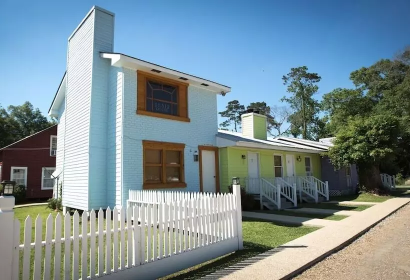 Majatalo Village Studios