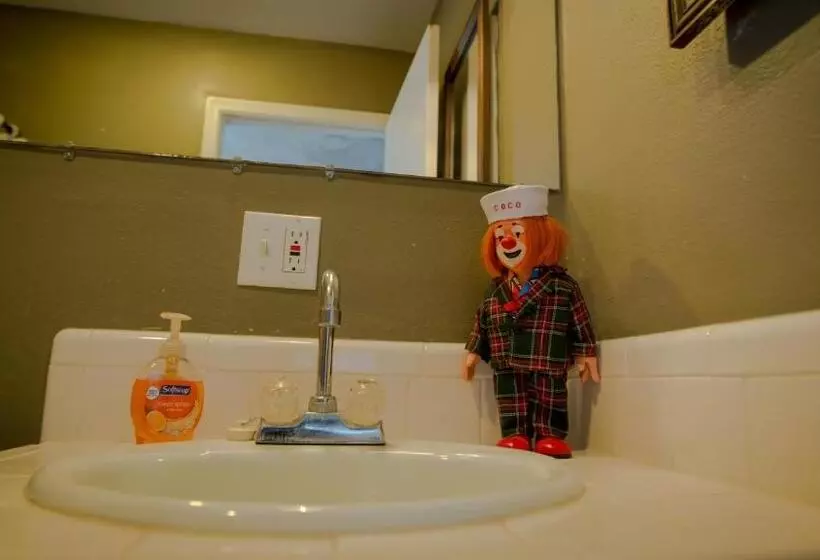 Majatalo Village Studios