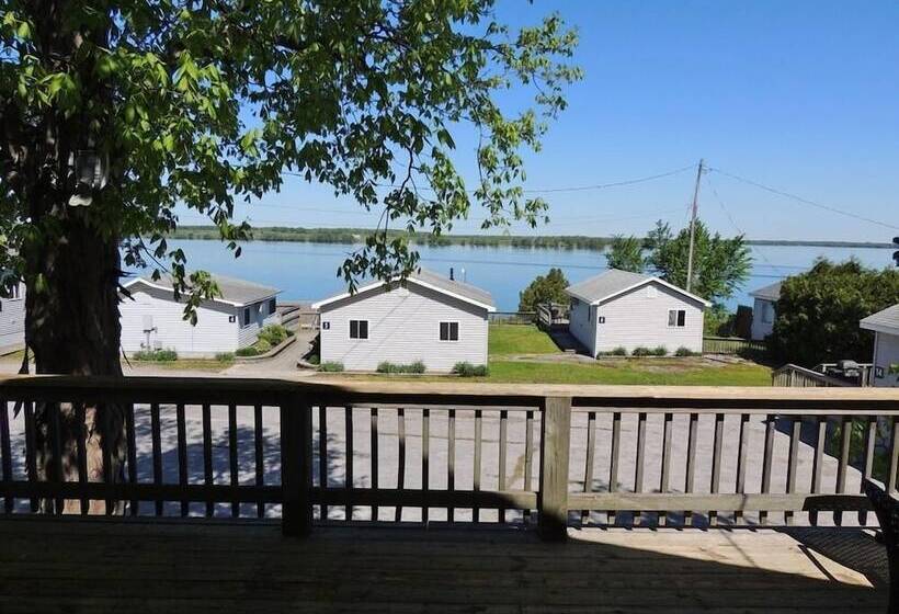 Angel Rock Waterfront Cottages And Vacation Homes