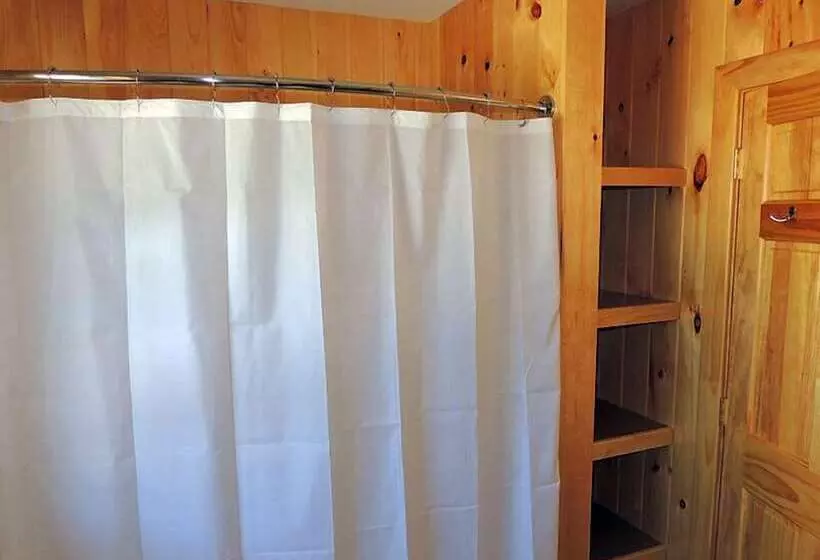 Angel Rock Waterfront Cottages And Vacation Homes