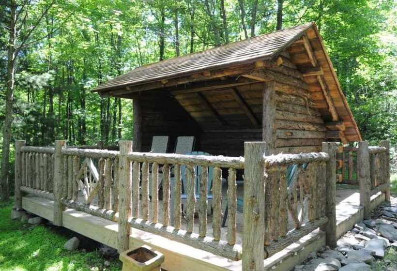 צימר Saint Huberts Lodge