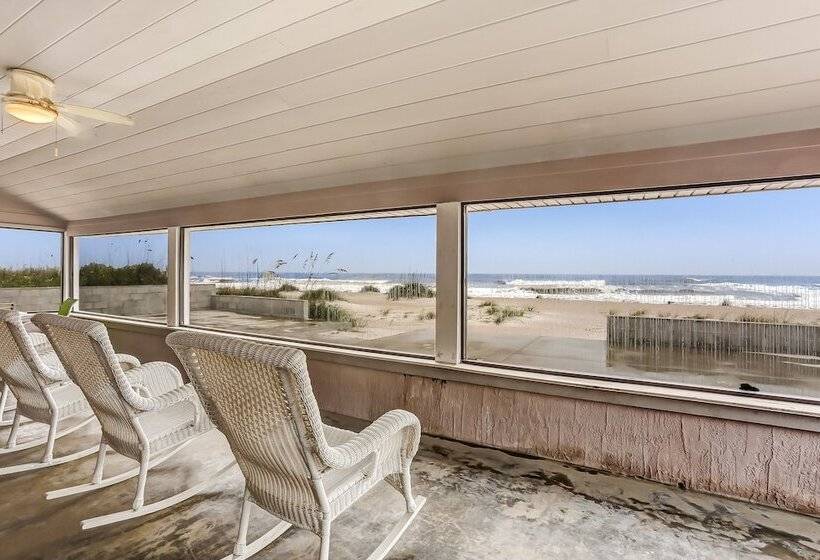 Charming Oceanfront Beach House By Redawning