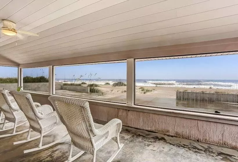 Charming Oceanfront Beach House By Redawning